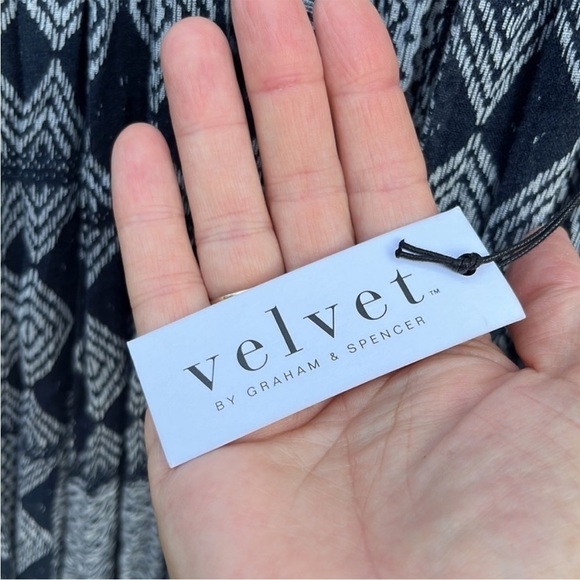 NWT Velvet By Graham & Spencer Mali Print Maxi Dress - Picture 11 of 14